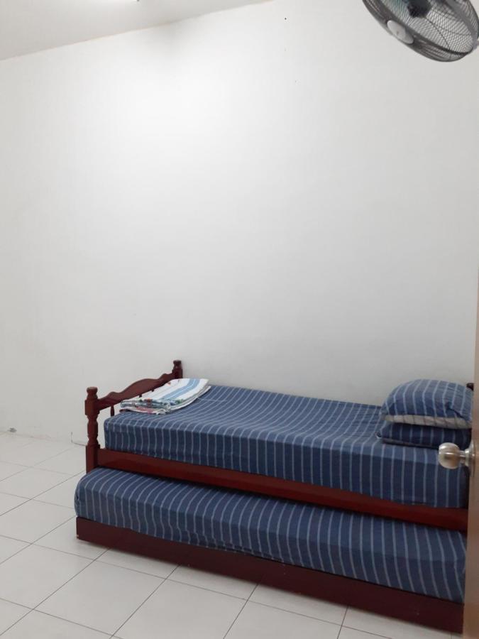 Homestay Bukit Kayu Hitam With 3 Bedrooms Not Sharing Free Wifi Exterior foto